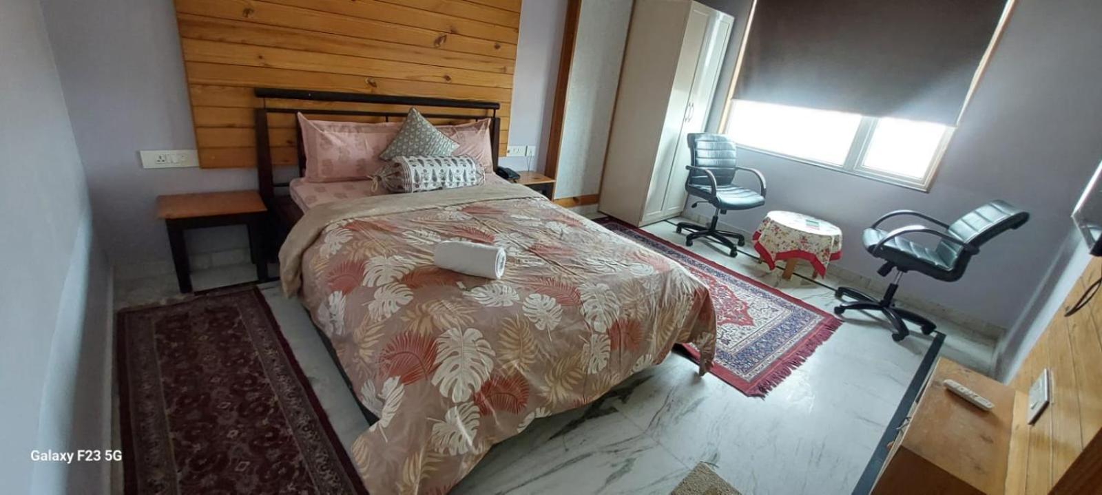 Jaipur The Lodge B&B Buitenkant foto